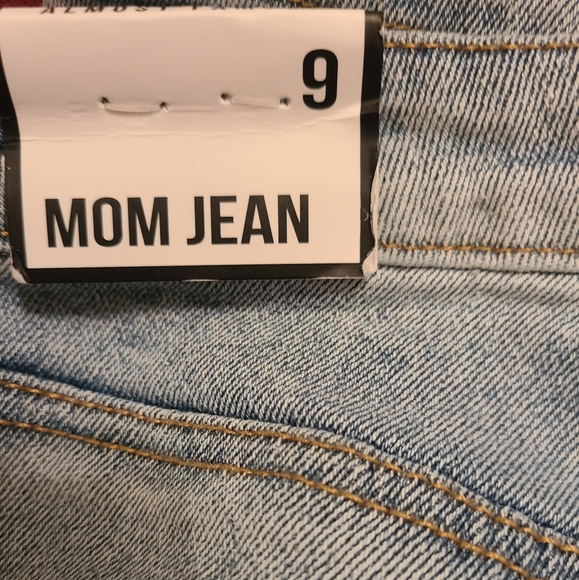 NWT Almost famous blue jeans size 9 - Picture 14 of 14